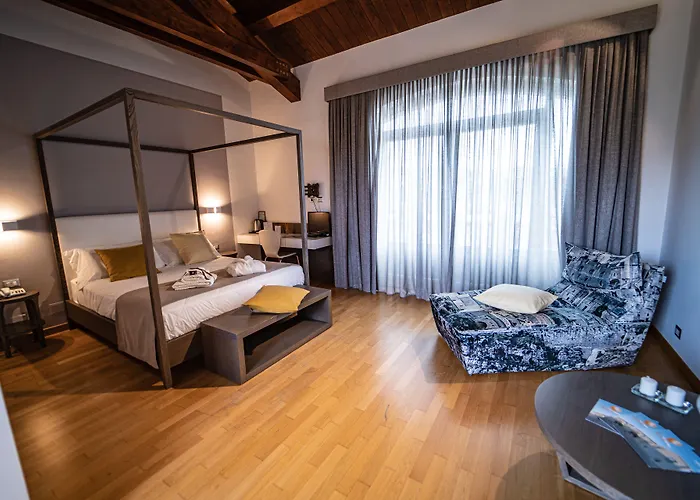 Hotel Cave Del Sole 4*